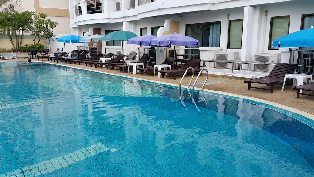 Best Beach Villa Pattaya Exterior foto