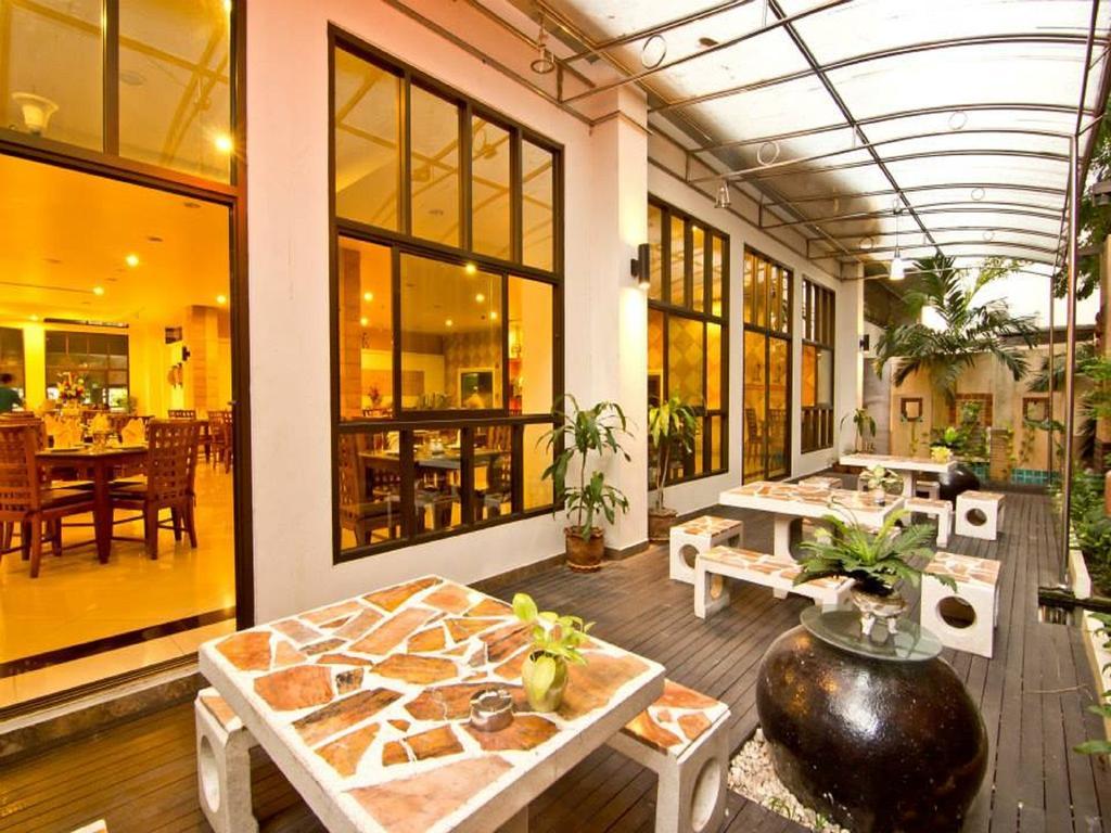 Best Beach Villa Pattaya Exterior foto