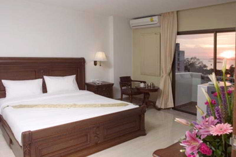 Best Beach Villa Pattaya Exterior foto