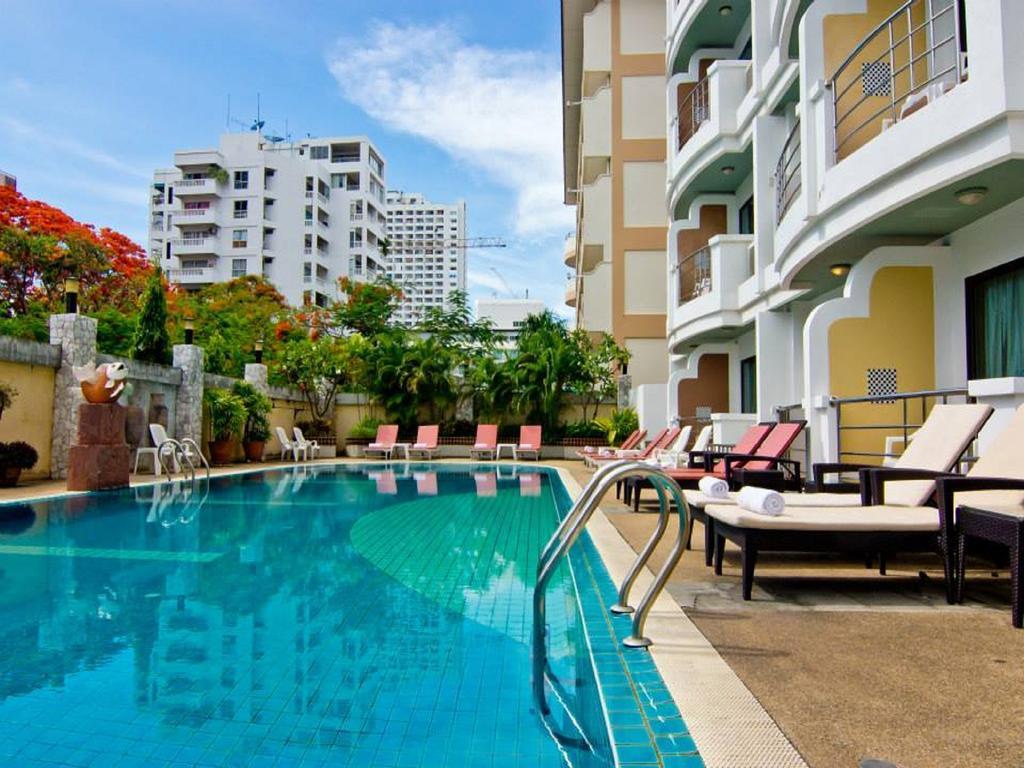 Best Beach Villa Pattaya Exterior foto